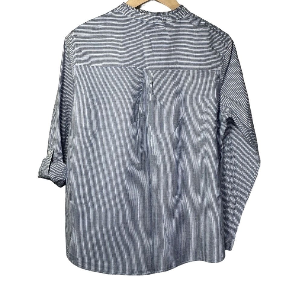Eden & Olivia Blue/White Striped Pearl Roll Tab Button Front Shirt Size L - Picture 2 of 9